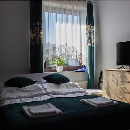 Zielone Drzwi Apartment Starachowice Exterior foto
